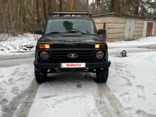 2017 Lada (ВАЗ) 2121 (4x4) I Рестайлинг, чёрный, 850000 рублей, вид 2