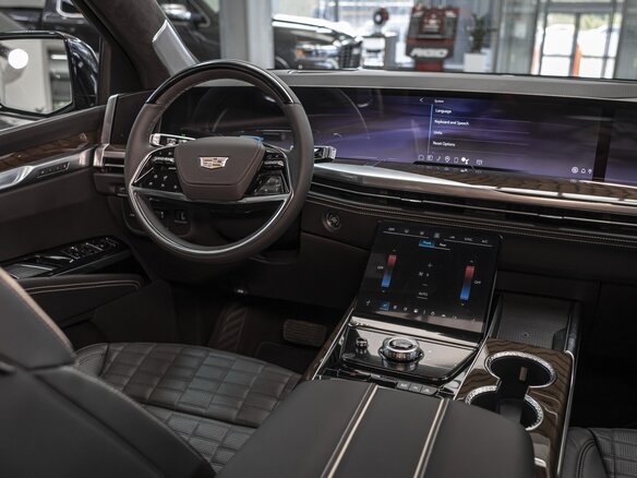 2025 Cadillac Escalade ESV V Рестайлинг, чёрный - вид 28