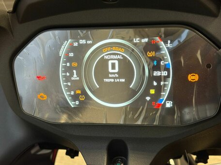 2025 QJMotor SRK 921 RR, красный, 1150000 рублей, вид 4