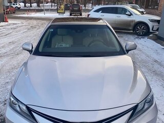 2022 Toyota Camry VIII (XV70) Рестайлинг, серый, 3100000 рублей, вид 1