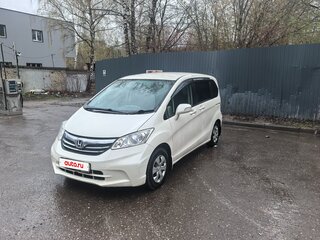 2012 Honda Freed I Рестайлинг, белый, 900000 рублей, вид 1