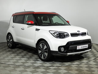 2018 Kia Soul II Рестайлинг, белый, 1499700 рублей, вид 3