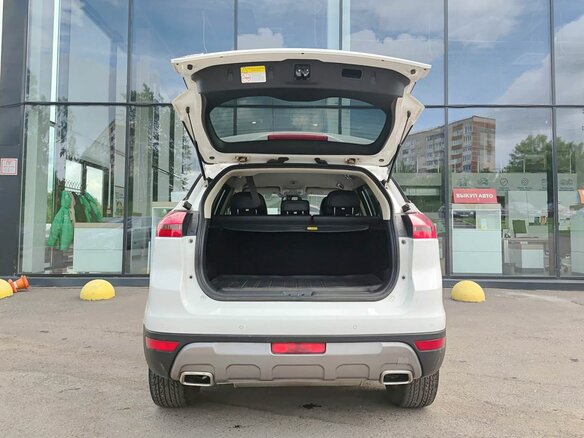 2021 Geely Atlas I, белый, 1740000 рублей - вид 9