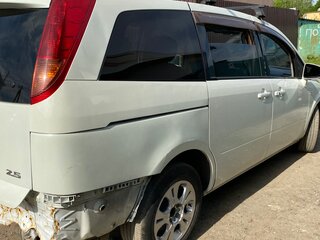 2005 Nissan Presage II, белый, 370000 рублей, вид 3