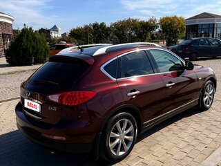 2012 Infiniti EX25 I (J50), красный, 1700000 рублей, вид 4