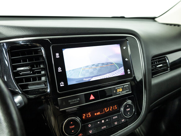 2019 Mitsubishi Outlander III Рестайлинг 3, серый, 1899700 рублей - вид 14