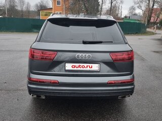2018 Audi Q7 II (4M), серый, 2850000 рублей, вид 3