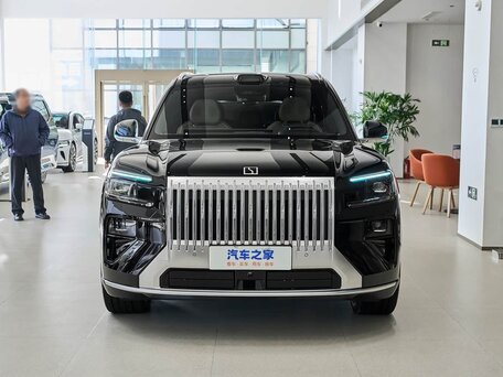 Zeekr 8X
