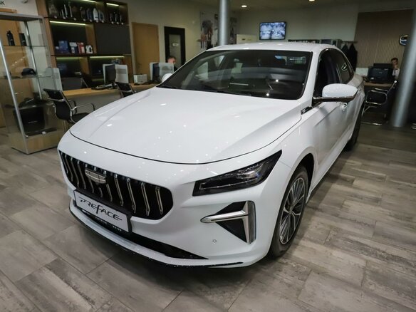 2026 Geely Preface I, белый, 3352000 рублей