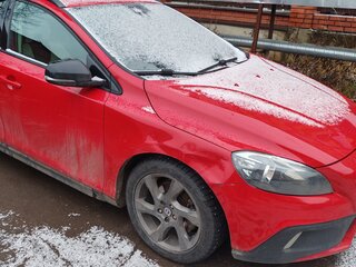 2014 Volvo V40 Cross Country I, красный, 1500000 рублей, вид 3