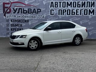 2019 Skoda Octavia III (A7) Рестайлинг, белый, 1350000 рублей, вид 3