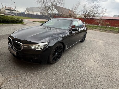 2017 BMW 7 серии 730i VI (G11/G12), чёрный, 2800000 рублей, вид 4
