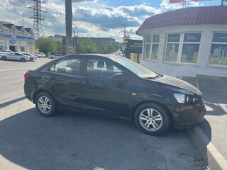 2013 Chevrolet Aveo II, чёрный, 444000 рублей, вид 4