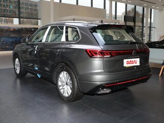 2025 Volkswagen Touareg III Рестайлинг, серый, 8100000 рублей, вид 5