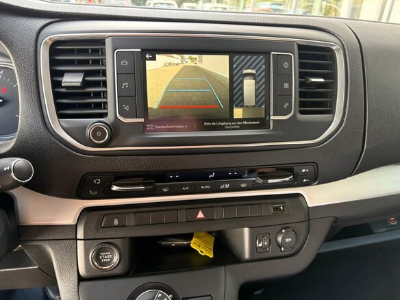 2022 Toyota ProAce L1 8-speed II, чёрный, 4550000 рублей - вид 9