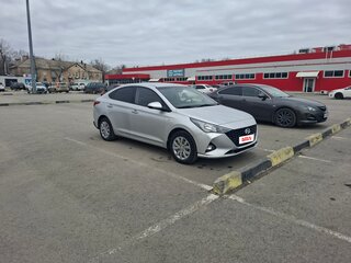 2020 Hyundai Solaris II, серебристый, 1550000 рублей, вид 3