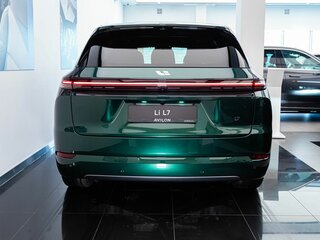 2026 Li Auto (Lixiang) L7 52.3 kWh I Рестайлинг, зелёный, 10790000 рублей, вид 4