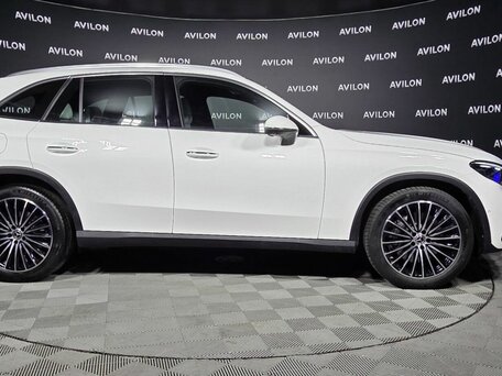 2025 Mercedes-Benz GLC 300 II (X254), белый, 9000000 рублей, вид 2