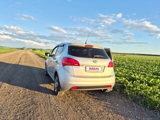 2013 Kia Venga 5-speed I, серый, 820000 рублей, вид 3