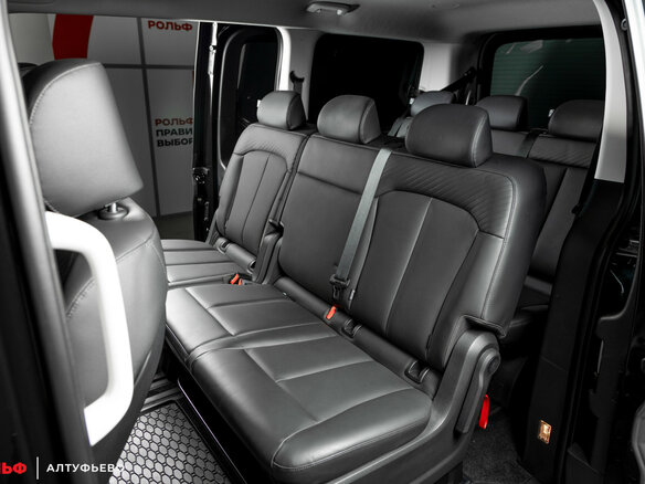 2025 Hyundai Staria I, чёрный, 6890000 рублей - вид 6