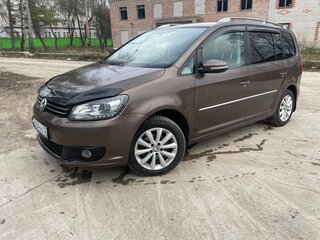 2010 Volkswagen Touran I Рестайлинг 2, коричневый, 849000 рублей, вид 1