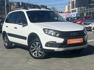 2020 Lada (ВАЗ) Granta Cross I Рестайлинг, белый, 700000 рублей, вид 2