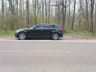 2007 BMW 1 серии 116i I (E81/E82/E87/E88) Рестайлинг, чёрный, 599000 рублей, вид 5
