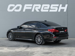 2017 BMW 5 серии 520d VII (G30/G31/G38), чёрный, 3080000 рублей, вид 2
