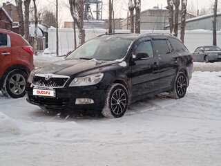 2010 Skoda Octavia II (A5) Рестайлинг, чёрный, 850000 рублей, вид 1