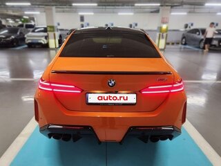 2026 BMW M5 VII (G90), оранжевый, 21835419 рублей, вид 5
