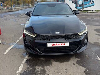 2021 Kia K5 III, чёрный, 2900000 рублей, вид 1