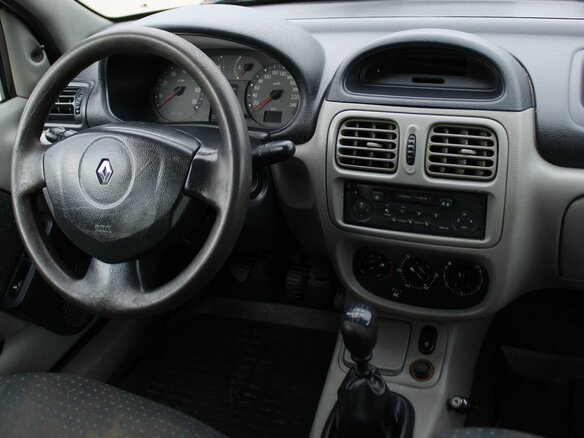 2004 Renault Symbol I Рестайлинг, зелёный, 129000 рублей - вид 7