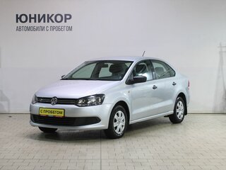 2015 Volkswagen Polo V Рестайлинг, серебристый, 889000 рублей, вид 1