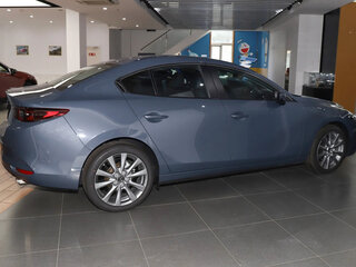 2025 Mazda 3 Axela IV (BP), серый, 2265000 рублей, вид 4