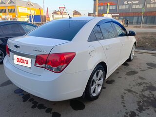 2011 Chevrolet Cruze I, белый, 560000 рублей, вид 3