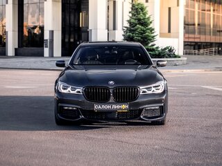 2017 BMW 7 серии 750d xDrive VI (G11/G12), серый, 4250000 рублей, вид 2