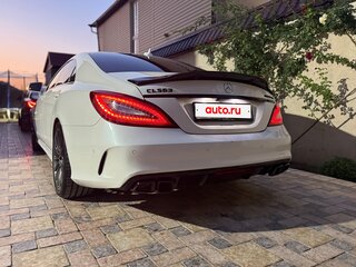 2017 Mercedes-Benz CLS 400 II (C218) Рестайлинг, белый, 2500000 рублей, вид 4