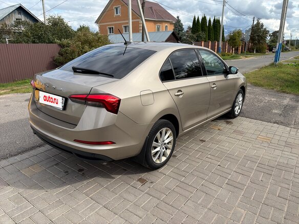 2020 Skoda Rapid II, бежевый, 1550000 рублей - вид 4