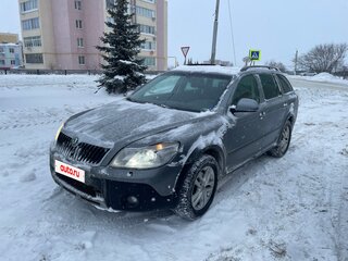 2013 Skoda Octavia Scout II (A5) Рестайлинг, серый, 999000 рублей, вид 2