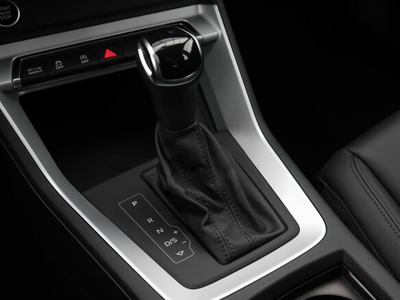 2021 Audi Q3 40 TFSI II (F3), серый - вид 16