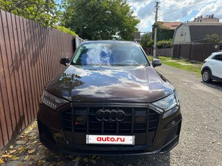 2020 Audi Q7 55 TFSI II (4M) Рестайлинг, коричневый, 6250000 рублей, вид 1