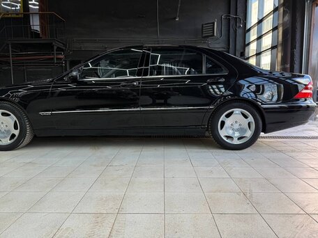 2001 Mercedes-Benz S-Класс 600 Long IV (W220), чёрный, 14385000 рублей, вид 5