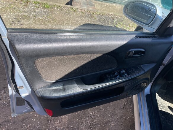 2009 Hyundai Sonata ТагАЗ IV (EF) Рестайлинг, серебристый, 320000 рублей - вид 12