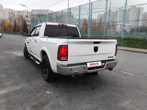 2012 Dodge RAM IV (DS/DJ), белый, 3380000 рублей - вид 2
