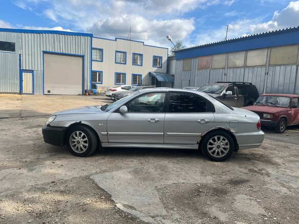 2006 Hyundai Sonata ТагАЗ IV (EF) Рестайлинг, серебристый - вид 5
