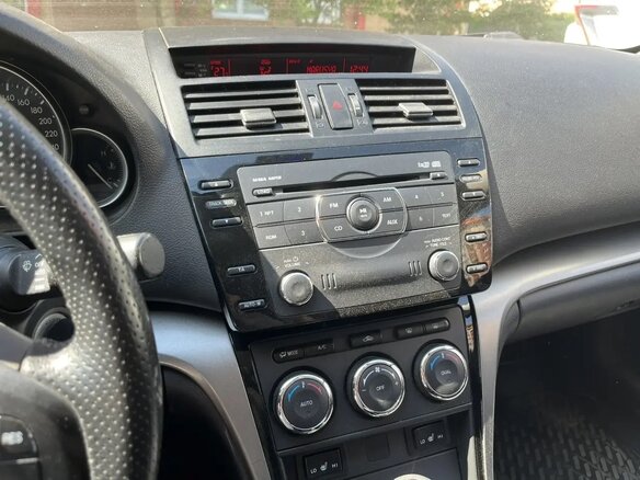 2011 Mazda 6 II (GH) Рестайлинг, коричневый, 880000 рублей - вид 19