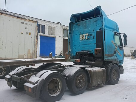 1999 Renault Premium, голубой, 399000 рублей, вид 3