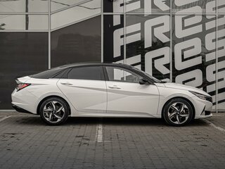 2023 Hyundai Elantra N Line VII (CN7) Рестайлинг, белый, 2070000 рублей, вид 5