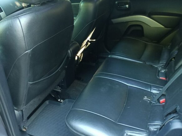 2008 Mitsubishi Outlander II, серый, 950000 рублей - вид 6