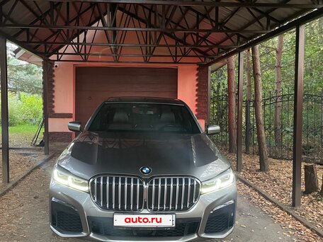 2021 BMW 7 серии 730i VI (G11/G12) Рестайлинг, серый, 6049000 рублей, вид 3